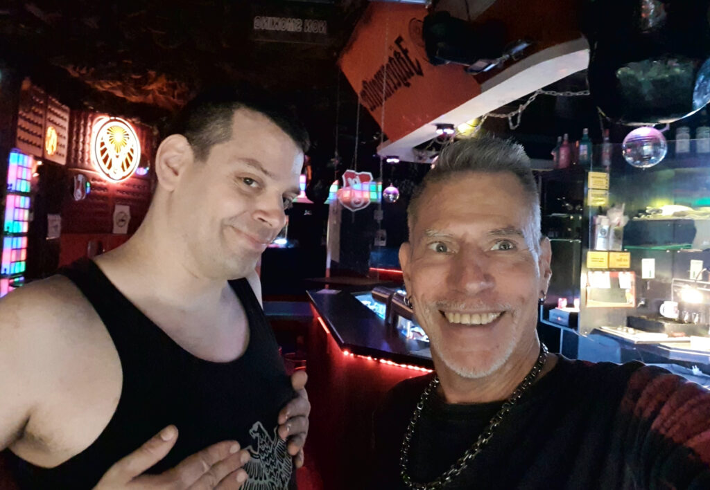 bull-bar-berlin-die-1-gay-bar-in-berlin